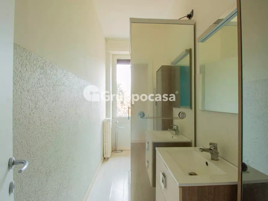 Immagine 19 di Appartamento in vendita  in Via Cattaneo 22 a Magenta