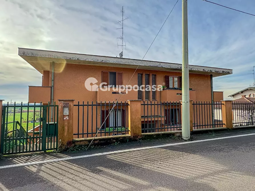 Immagine 31 di Appartamento in vendita  in Via G. Giulini 25 a Bernate Ticino