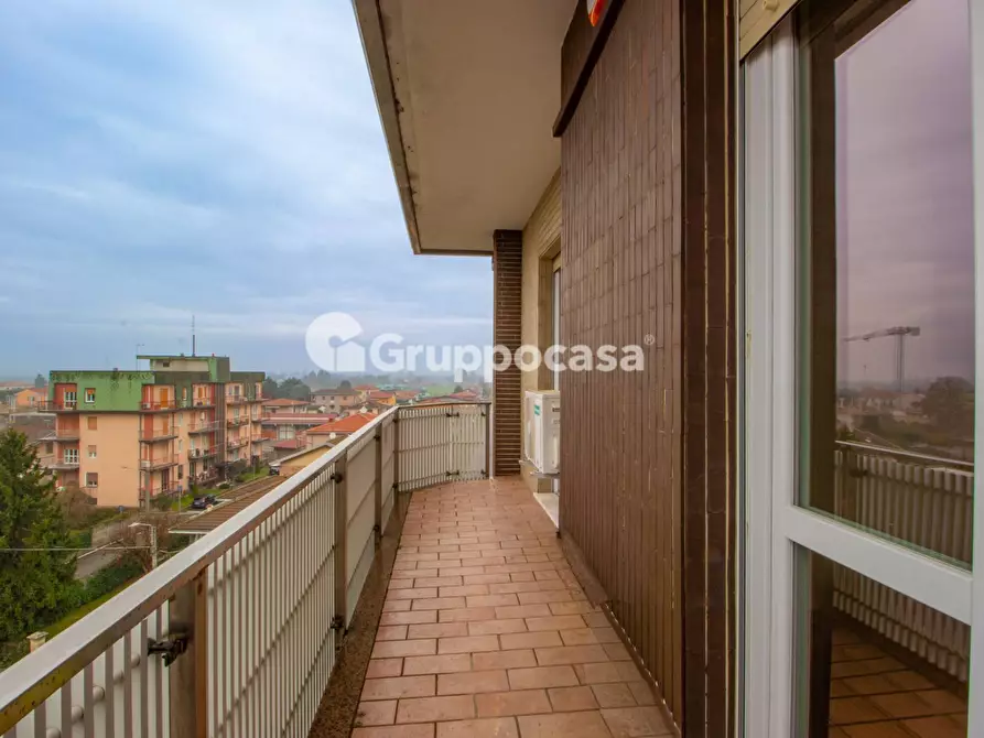 Immagine 8 di Appartamento in affitto  in Via F.lli Bandiera 1 a Bernate Ticino