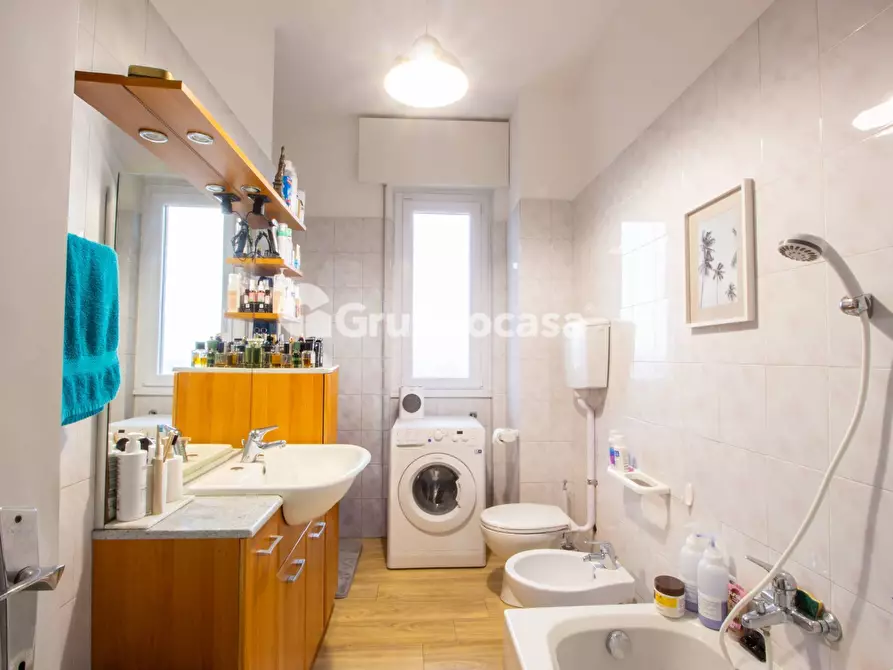 Immagine 22 di Appartamento in affitto  in Via F.lli Bandiera 1 a Bernate Ticino