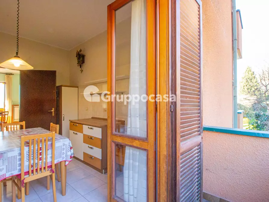Immagine 19 di Appartamento in vendita  in Via G. Giulini 25 a Bernate Ticino