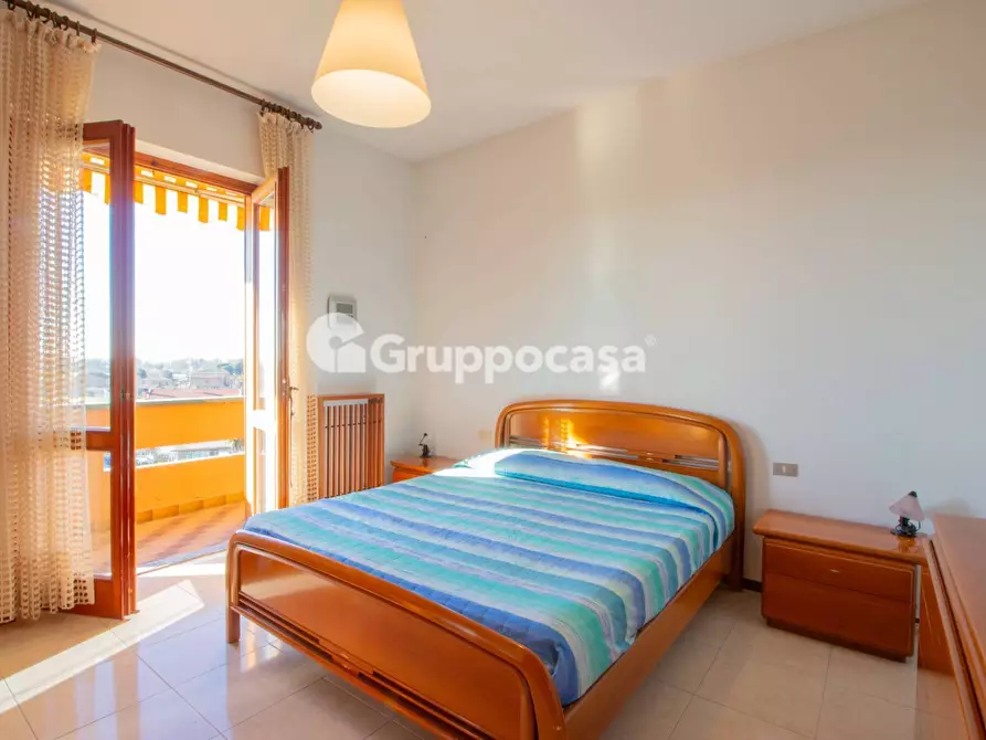 Immagine 20 di Appartamento in vendita  in Via G. Giulini 25 a Bernate Ticino