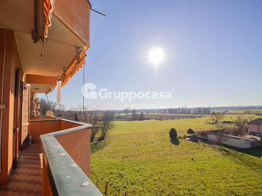 Immagine 10 di Appartamento in vendita  in Via G. Giulini 25 a Bernate Ticino