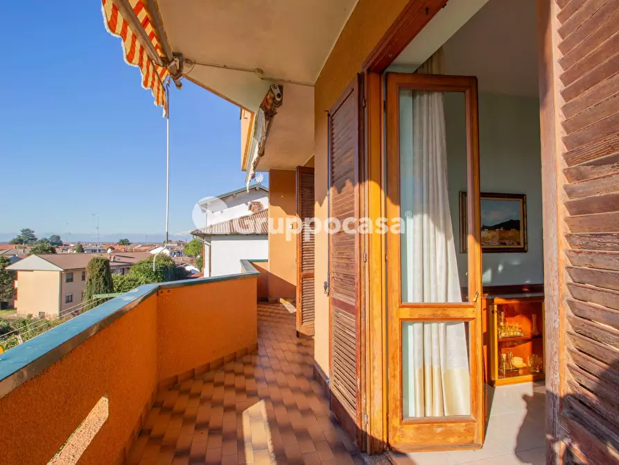 Immagine 9 di Appartamento in vendita  in Via G. Giulini 25 a Bernate Ticino