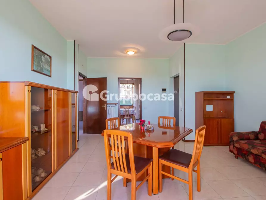 Immagine 8 di Appartamento in vendita  in Via G. Giulini 25 a Bernate Ticino