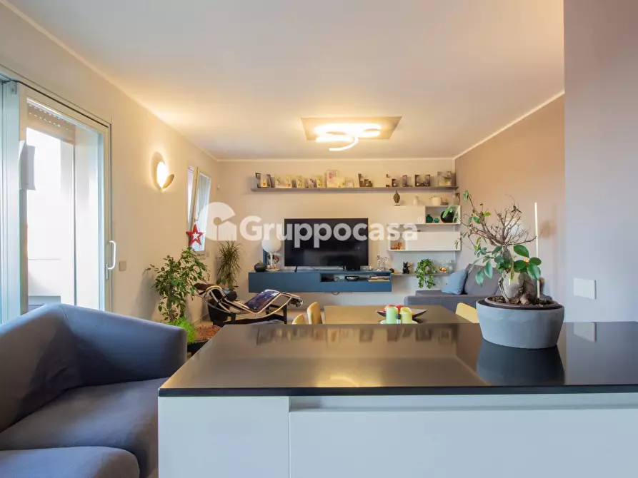 Immagine 9 di Appartamento in vendita  in Via Teano 7 a Magenta