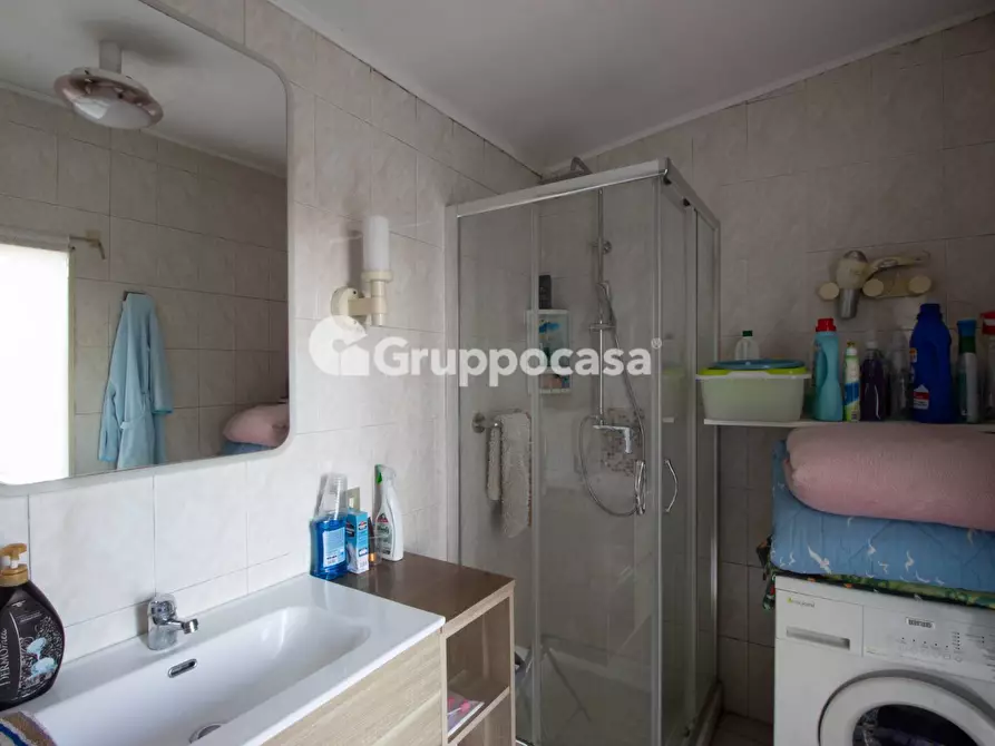 Immagine 24 di Casa semindipendente in vendita  in Cascina Moroni 8 a Bernate Ticino