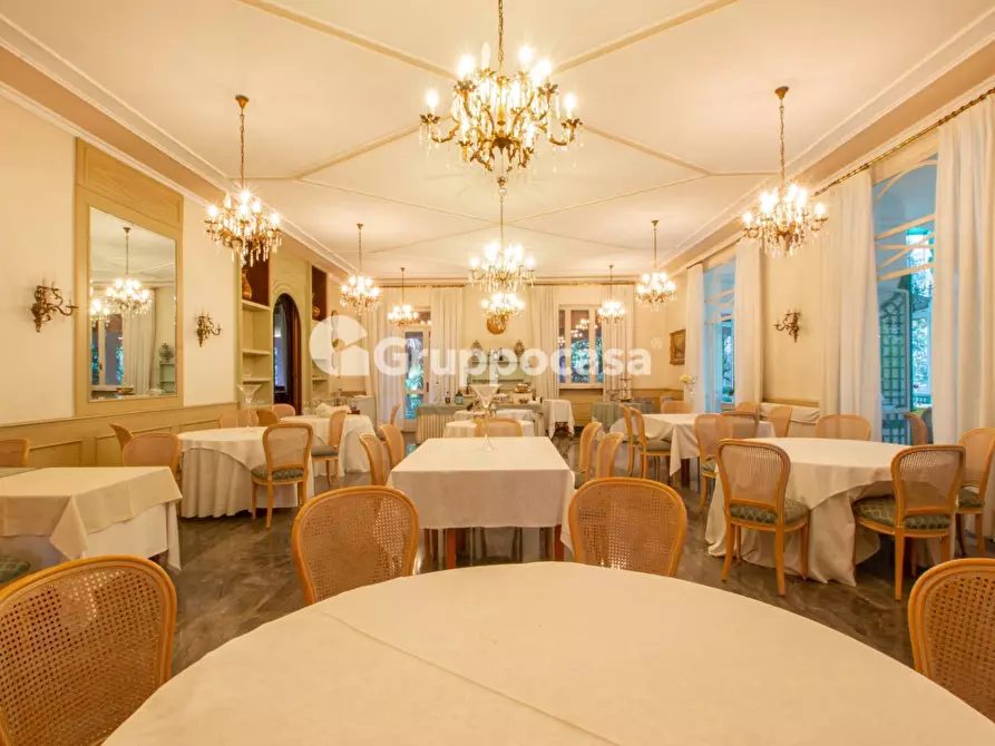 Immagine 10 di Palazzo in vendita  in Via A. Volta 3 a Bernate Ticino