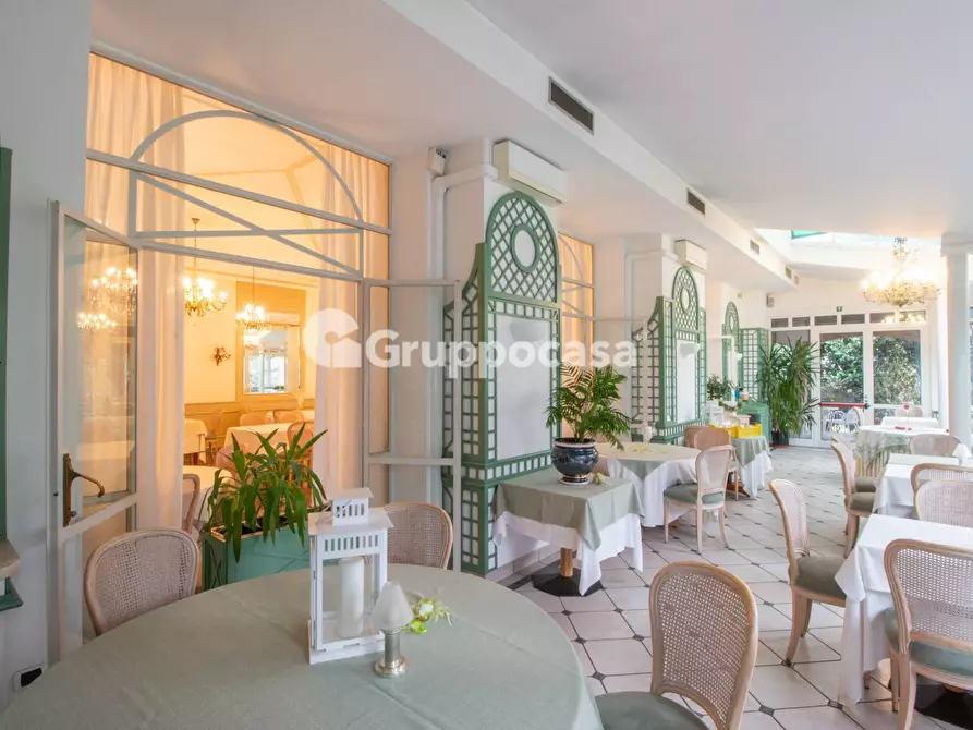 Immagine 15 di Palazzo in vendita  in Via A. Volta 3 a Bernate Ticino