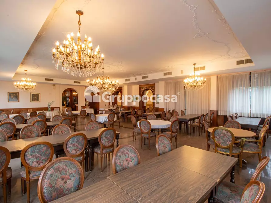 Immagine 18 di Palazzo in vendita  in Via A. Volta 3 a Bernate Ticino