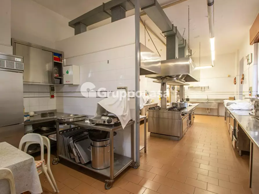 Immagine 23 di Palazzo in vendita  in Via A. Volta 3 a Bernate Ticino