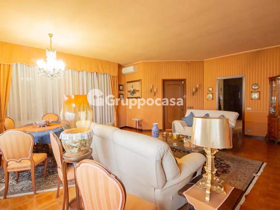 Immagine 37 di Palazzo in vendita  in Via A. Volta 3 a Bernate Ticino