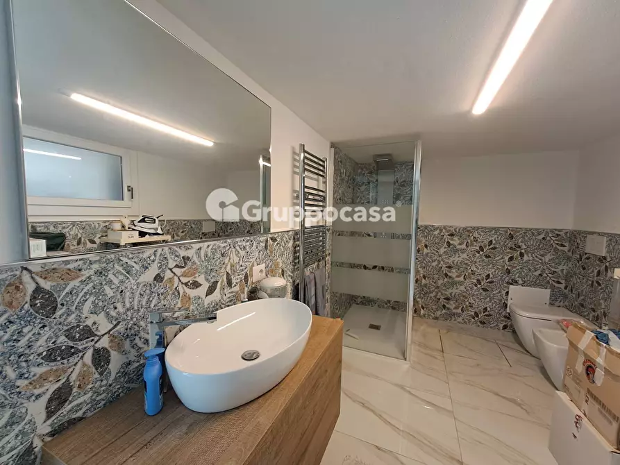 Immagine 27 di Villa in vendita  in Via Citterio 5 a Bernate Ticino