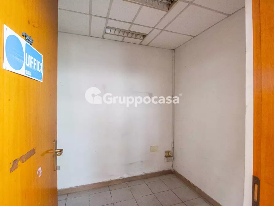 Immagine 6 di Capannone industriale in vendita  in Via Papa Giovanni XXIII 3 a Bernate Ticino