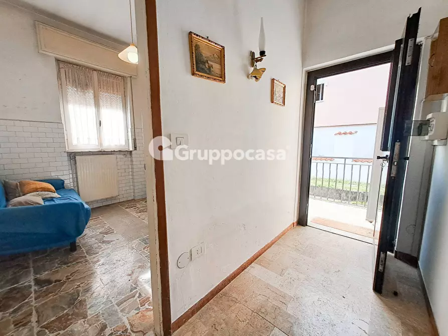 Immagine 4 di Villa in vendita  in Via XXIV Maggio 57 a Bernate Ticino