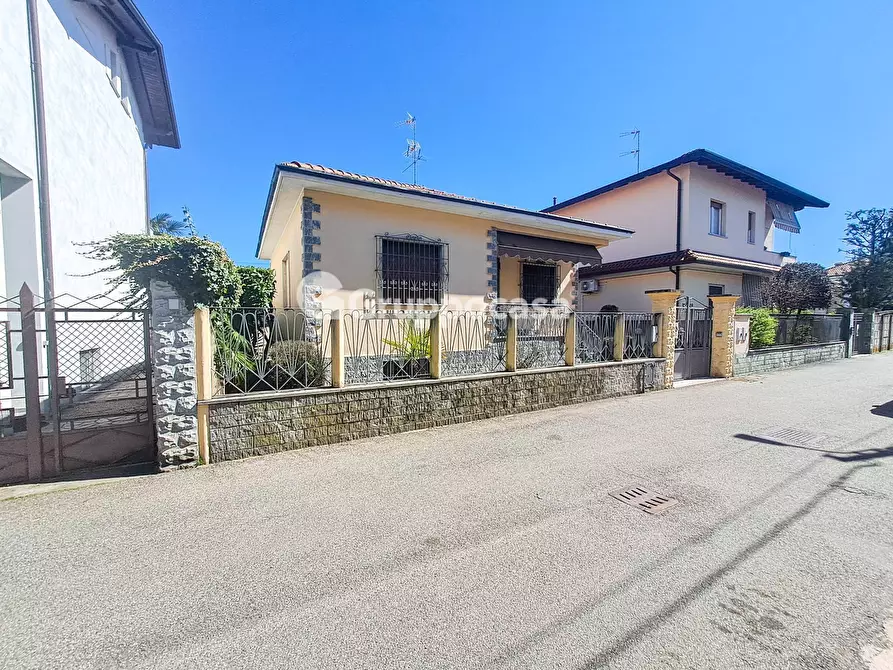 casa indipendente in vendita a Corbetta