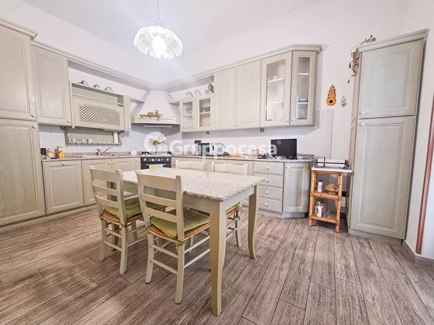 Immagine 9 di Villa in vendita  in Strada Robecco 10 a Magenta