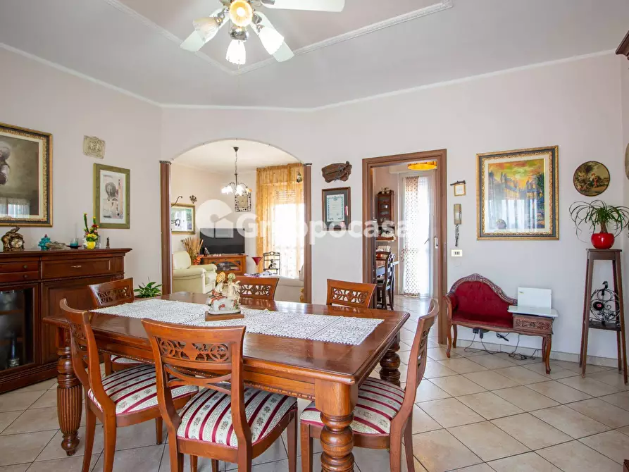 Immagine 3 di Appartamento in vendita  in Via Cavalieri di Vittorio Veneto 1 a Robecco Sul Naviglio