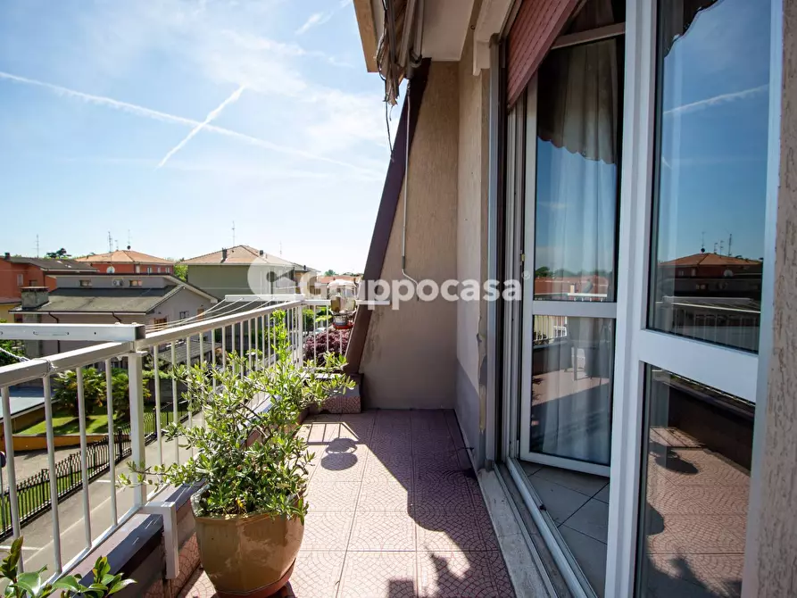 Immagine 18 di Appartamento in vendita  in Via Cavalieri di Vittorio Veneto 1 a Robecco Sul Naviglio