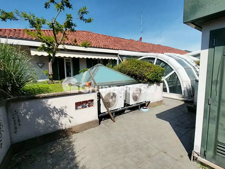 Immagine 27 di Ufficio in affitto  in Via IV Giugno 32 a Magenta