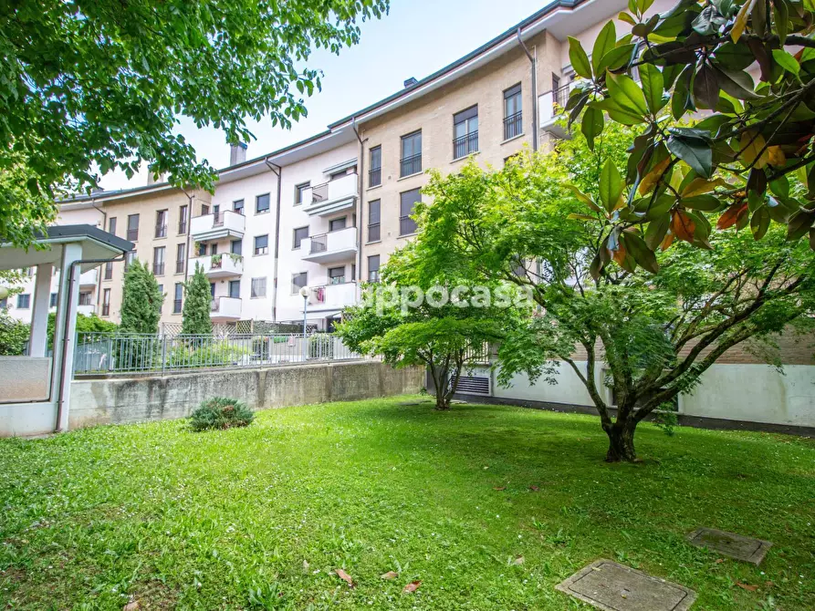 Immagine 27 di Appartamento in vendita  in Via M. di Canossa 27 a Magenta