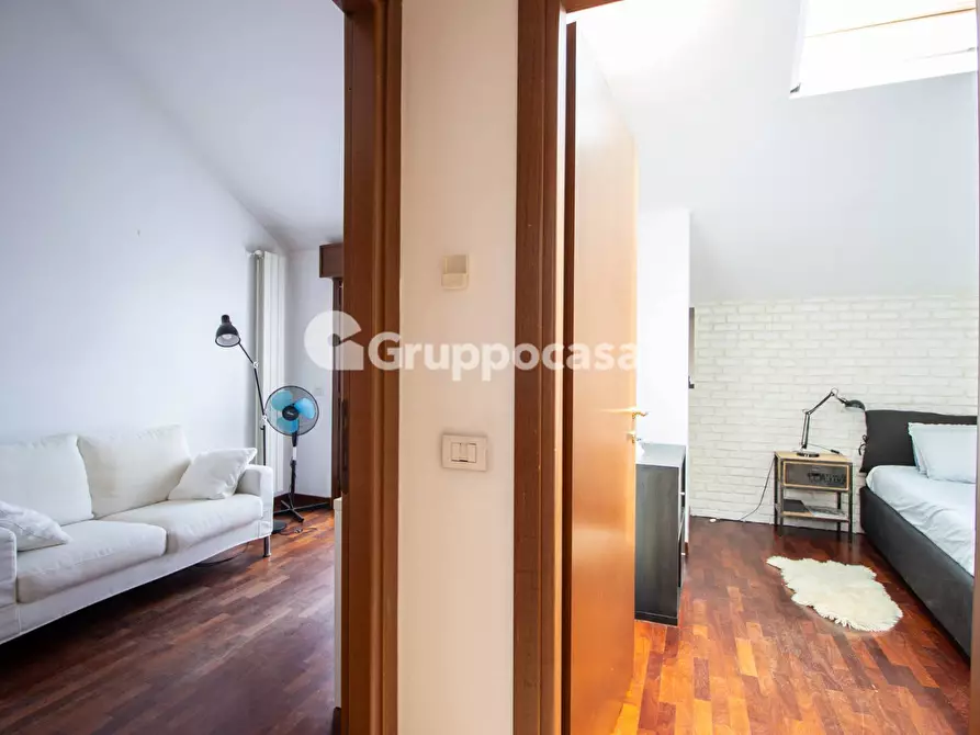 Immagine 18 di Appartamento in vendita  in Via M. di Canossa 27 a Magenta