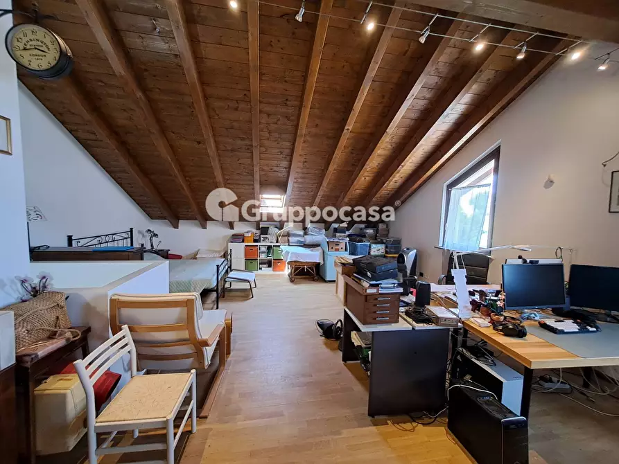 Immagine 23 di Villetta a schiera in vendita  in Via Cler 170 a Magenta