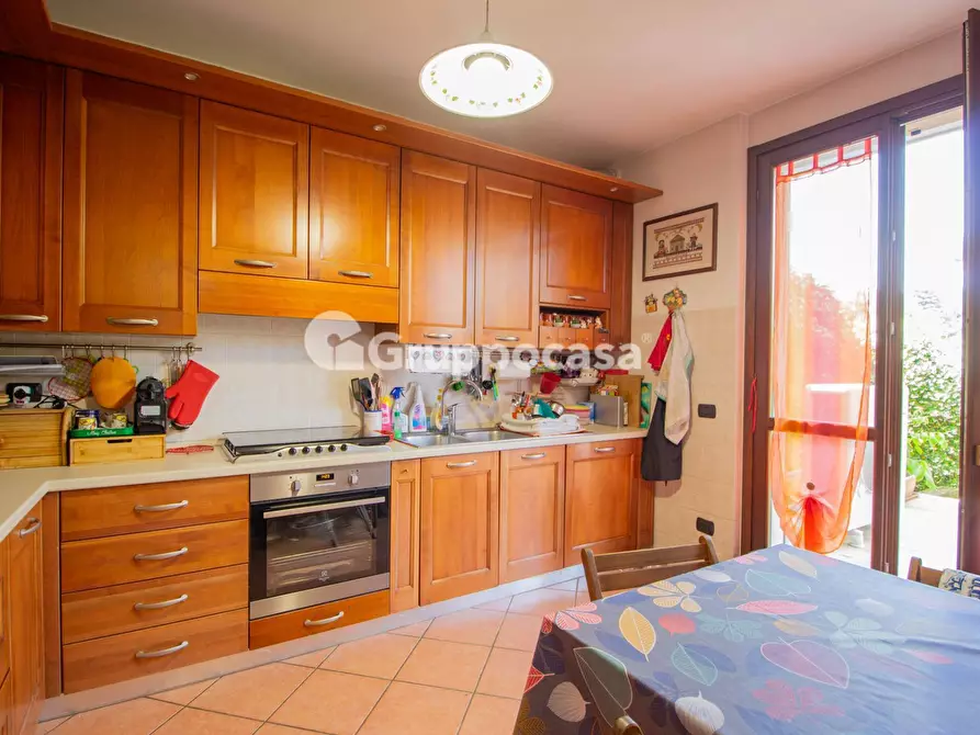 Immagine 14 di Villetta a schiera in vendita  in Via Cler 170 a Magenta