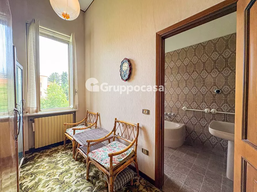 Immagine 20 di Villa in vendita  in Via Roma 60 a Bernate Ticino