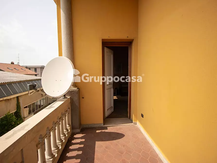 Immagine 26 di Villa in vendita  in Via Roma 60 a Bernate Ticino