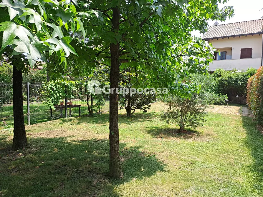 Immagine 29 di Villetta a schiera in vendita  in Via Cler 170 a Magenta