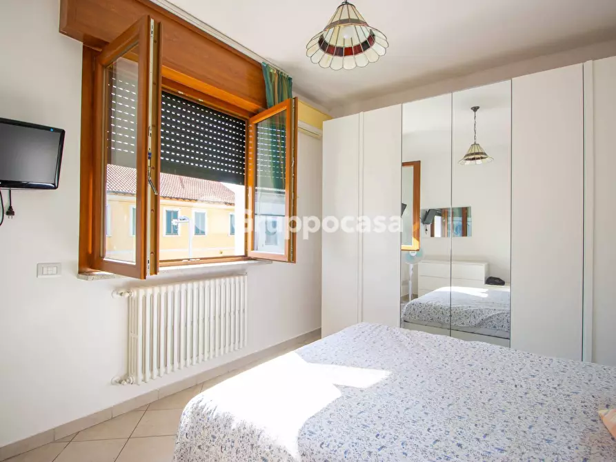 Immagine 21 di Appartamento in vendita  in via dante 3 a Bernate Ticino