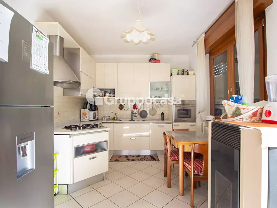 Immagine 8 di Appartamento in vendita  in via dante 3 a Bernate Ticino