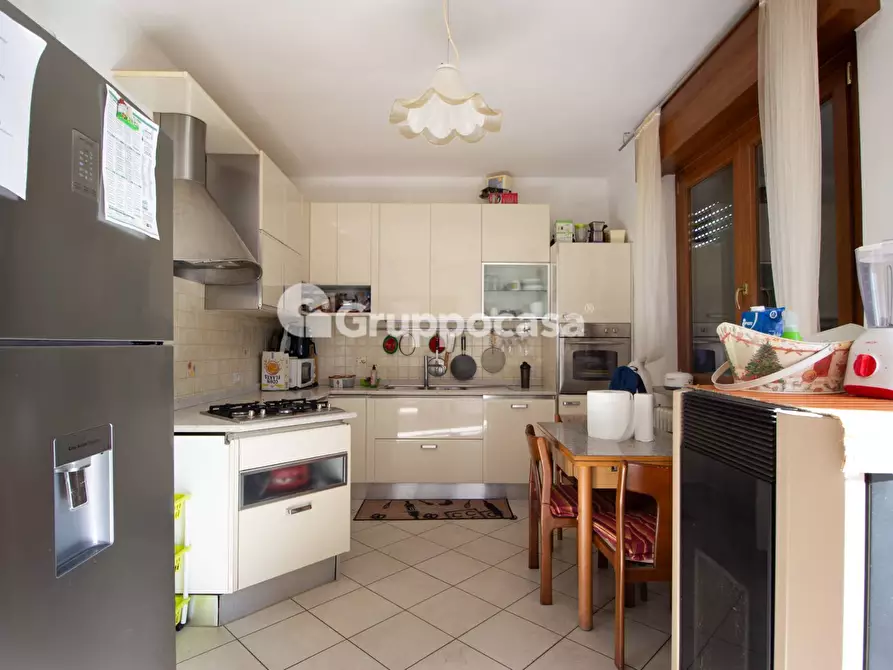 Immagine 11 di Appartamento in vendita  in via dante 3 a Bernate Ticino