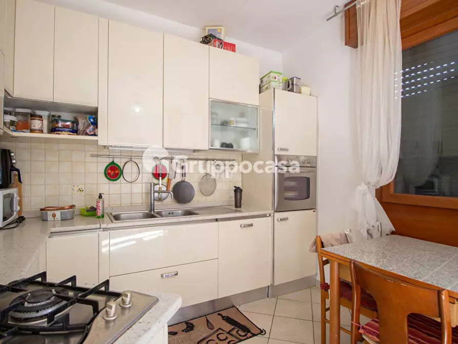 Immagine 10 di Appartamento in vendita  in via dante 3 a Bernate Ticino