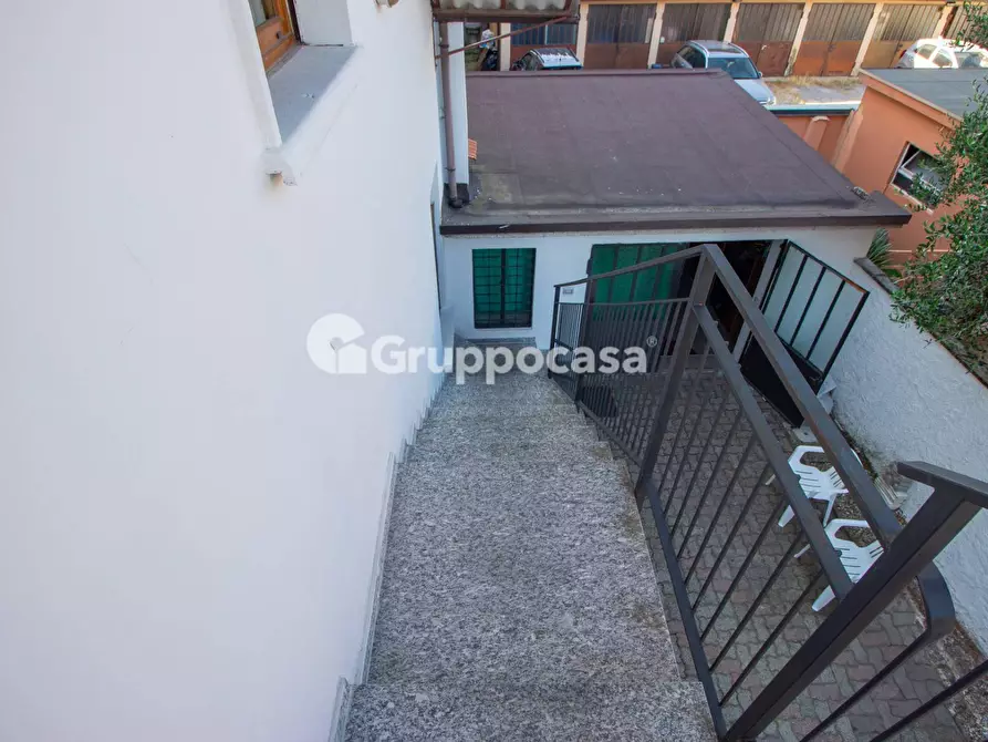 Immagine 25 di Appartamento in vendita  in via dante 3 a Bernate Ticino