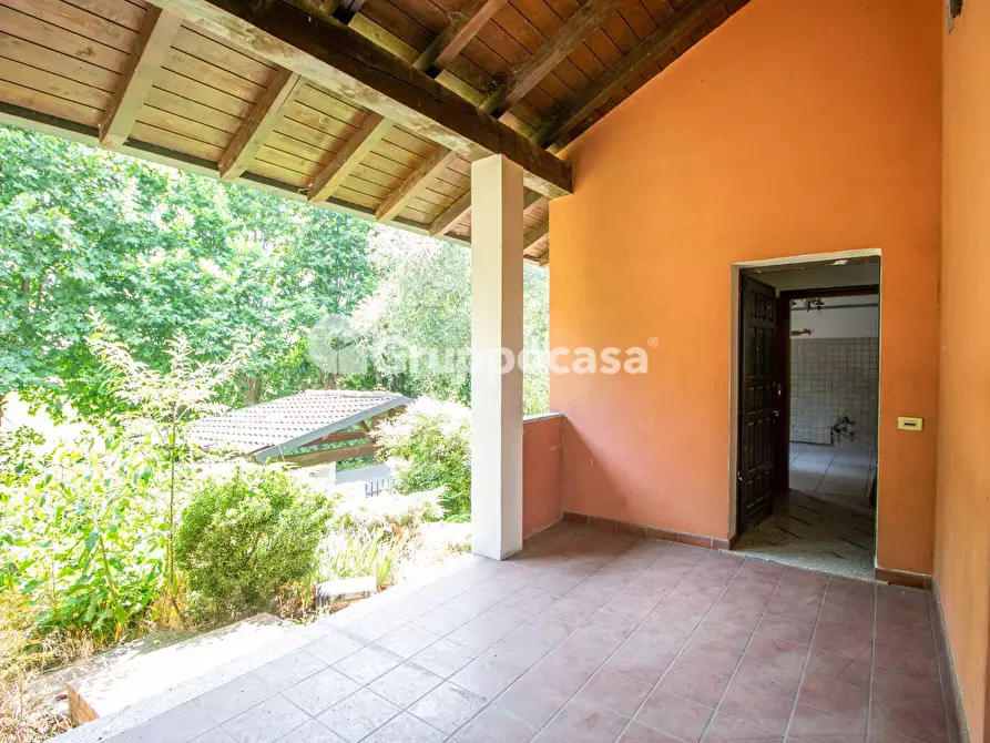 Immagine 3 di Villa in vendita  in Via Brodolini 8 a Magenta