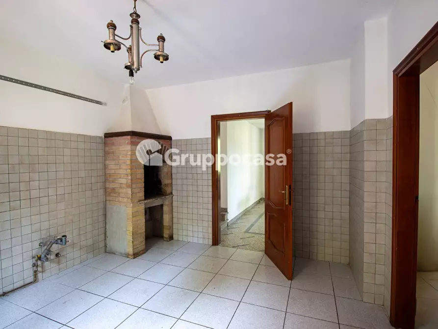 Immagine 8 di Villa in vendita  in Via Brodolini 8 a Magenta