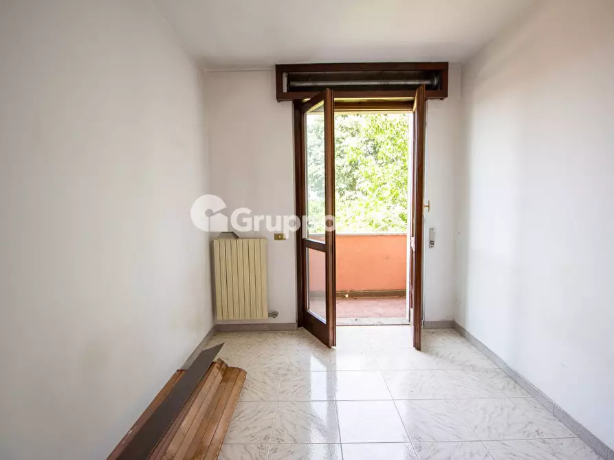 Immagine 12 di Villa in vendita  in Via Brodolini 8 a Magenta