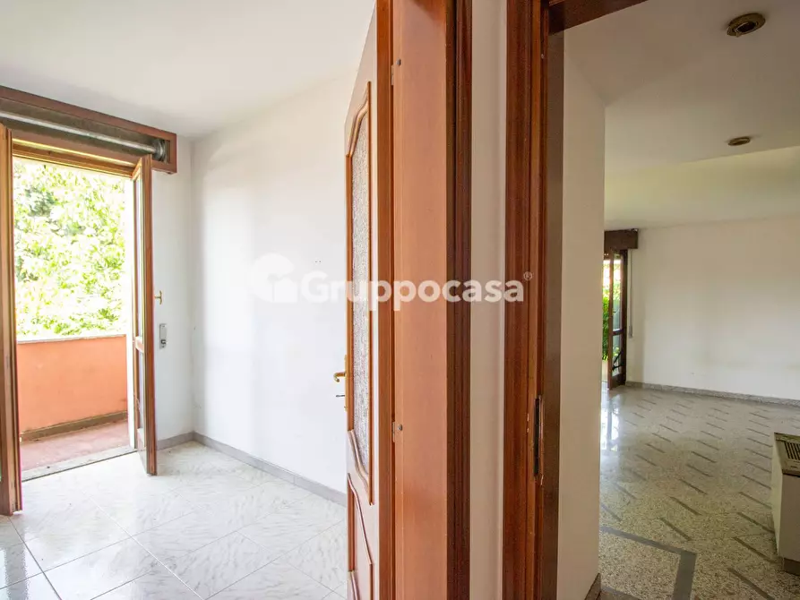 Immagine 11 di Villa in vendita  in Via Brodolini 8 a Magenta