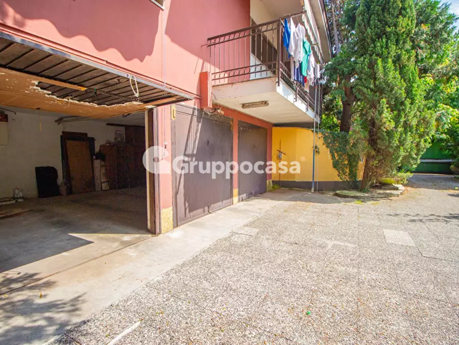 Immagine 26 di Villa in vendita  in Via Settembrini 10 a Corbetta