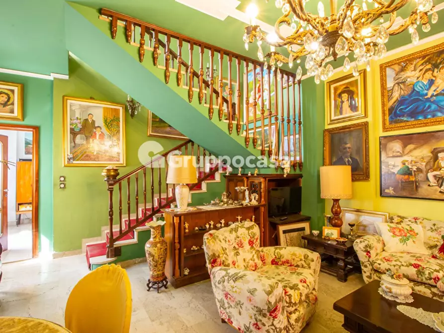 Immagine 5 di Palazzo in vendita  in Piazza San Martino 28 a Bernate Ticino