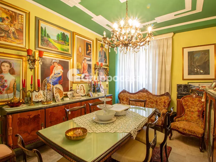 Immagine 7 di Palazzo in vendita  in Piazza San Martino 28 a Bernate Ticino