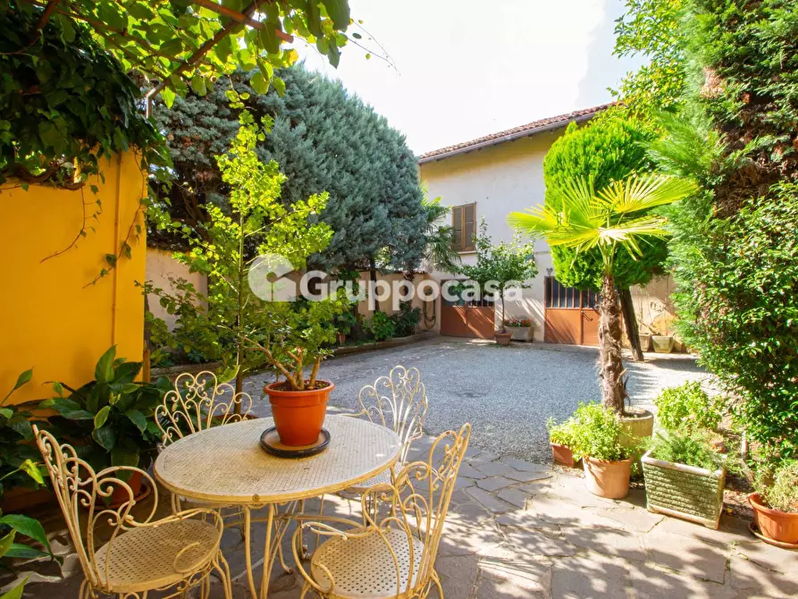 Immagine 24 di Palazzo in vendita  in Piazza San Martino 28 a Bernate Ticino