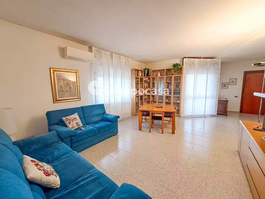 Immagine 2 di Appartamento in vendita  in Via XXIV Maggio 29 a Magenta