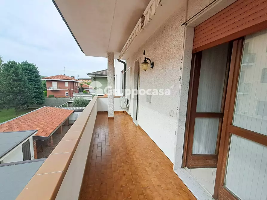 Immagine 19 di Appartamento in vendita  in Via XXIV Maggio 29 a Magenta