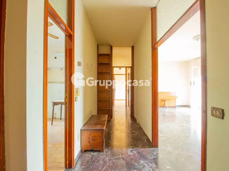 Immagine 16 di Appartamento in vendita  in via Enrico Fermi 6 a Bernate Ticino