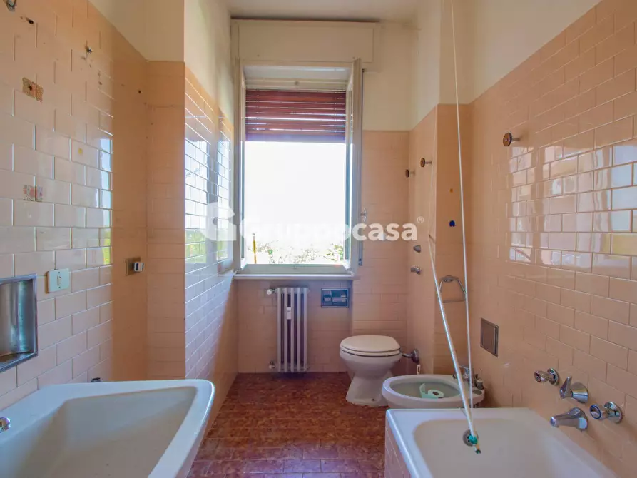 Immagine 25 di Appartamento in vendita  in via Enrico Fermi 6 a Bernate Ticino