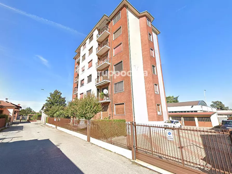 Immagine 24 di Appartamento in vendita  in Via Brera 4 a Robecco Sul Naviglio