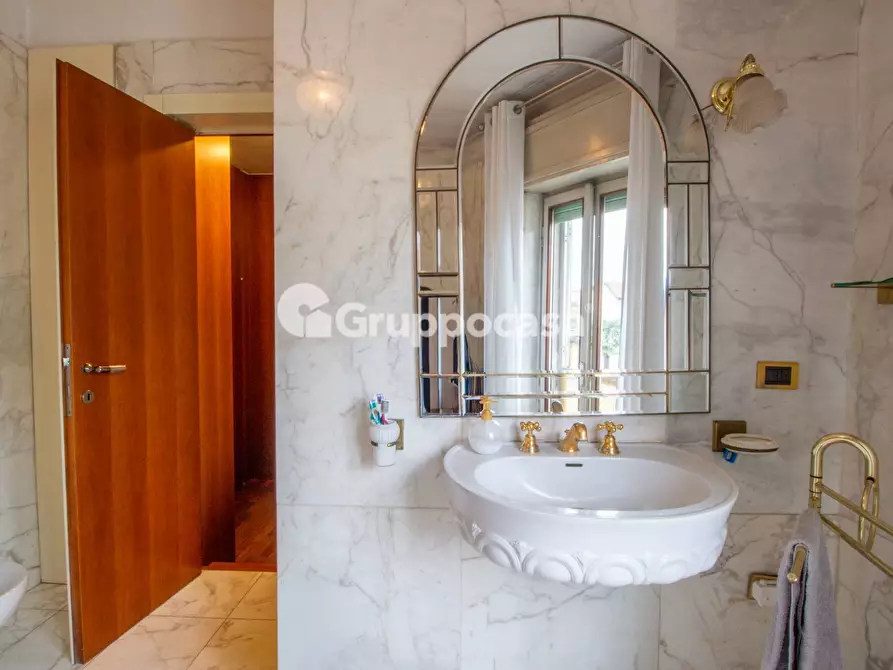 Immagine 18 di Casa indipendente in vendita  in Via G. Marconi 27 a Magenta